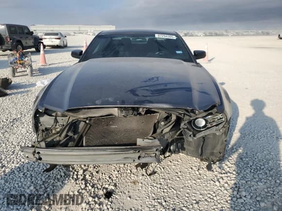 ✅ 2014 Ford Mustang V6 • VIN: 1ZVBP8AM1E5320522 • Лот: 87294305. Опубликован ранее на Copart с пробегом 112 177 миль. Бесплатный доступ к архиву аукционных продаж из США и подробный отчёт об истории автомобиля на DreamBid. Изображение 5.