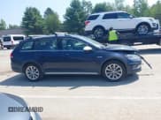 ✅ 2019 Volkswagen Golf S • VIN: 3VWM17AU7KM521044 • Lot: 42697054. Wystawiony na IAAI z przebiegiem 137 953 mil. Bezpłatny archiwum sprzedaży aukcyjnych z USA i szczegółowy raport historii pojazdu na DreamBid. Zdjęcie 13.