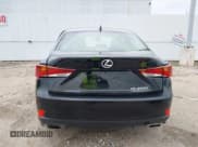 ✅ 2017 Lexus IS 200t • VIN: JTHBA1D25H5041230 • Lot: 42192018. Wystawiony na IAAI z przebiegiem 92 688 mil. Bezpłatny archiwum sprzedaży aukcyjnych z USA i szczegółowy raport historii pojazdu na DreamBid. Zdjęcie 16.