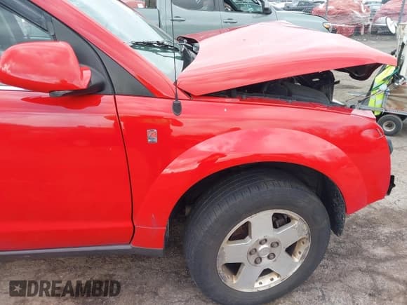 ✅ 2006 Saturn VUE • VIN: 5GZCZ53496S818286 • Lot: 41887405. Wystawiony na IAAI z przebiegiem 219 872 mil. Bezpłatny archiwum sprzedaży aukcyjnych z USA i szczegółowy raport historii pojazdu na DreamBid. Zdjęcie 21.