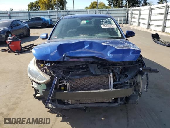 ✅ 2019 Hyundai Accent SE • VIN: 3KPC24A30KE059812 • Лот: 86363014. Опубликован ранее на Copart с пробегом 166 978 миль. Бесплатный доступ к архиву аукционных продаж из США и подробный отчёт об истории автомобиля на DreamBid. Изображение 5.