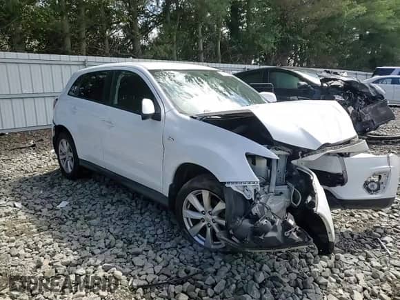 2013 Mitsubishi Outlander ES z VIN 4A4AR3AU2DE011774, wystawiony jako Copart lot #69600585 z przebiegiem 120 410 mil mil oraz Szkoda całkowita • Salvage title. Historia ofert i sprzedaży dostępna na DreamBid. Obrazek 14.