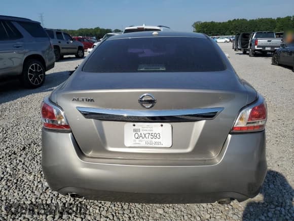 ✅ 2014 Nissan Altima SL • VIN: 1N4AL3AP3EC413762 • Lot: 69424725. Wystawiony na Copart z przebiegiem Nie podano. Bezpłatny archiwum sprzedaży aukcyjnych z USA i szczegółowy raport historii pojazdu na DreamBid. Zdjęcie 6.