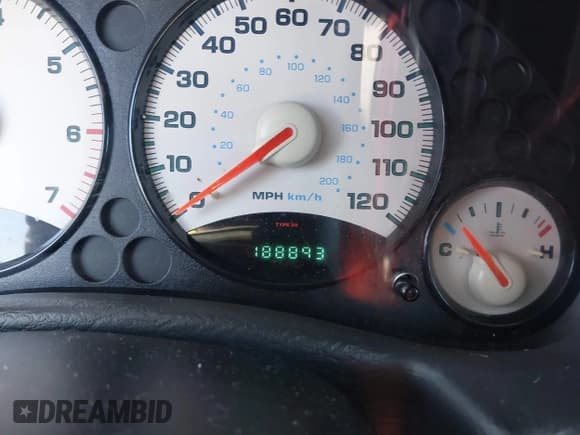 ✅ 2003 Jeep Liberty Sport • VIN: 1J4GL48K53W643121 • Lot: 43639035. Listed on IAAI with 188,893 mi. Free auction sales archive from the USA and detailed vehicle history report at DreamBid. Image 7.