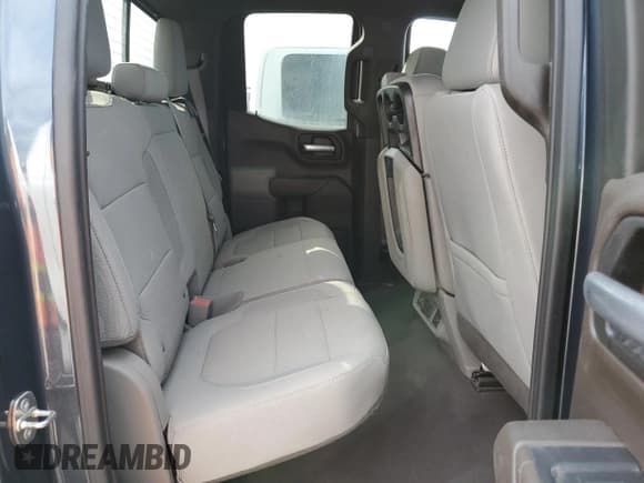 ✅ 2019 Chevrolet Silverado 1500 LT • VIN: 1GCRWCED0KZ387375 • Lot: 74265934. Wystawiony na Copart z przebiegiem 50 696 mil. Bezpłatny archiwum sprzedaży aukcyjnych z USA i szczegółowy raport historii pojazdu na DreamBid. Zdjęcie 10.