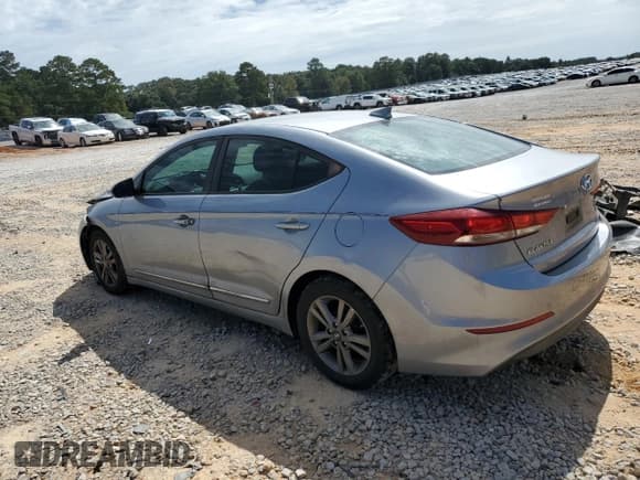 ✅ 2017 Hyundai Elantra SE • VIN: 5NPD84LF2HH077632 • Lot: 85146215. Listed on Copart with 168,870 mi. Free auction sales archive from the USA and detailed vehicle history report at DreamBid. Image 2.
