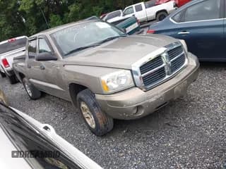 ✅ 2006 Dodge Dakota SLT • VIN: 1D7HE48K76S653879 • Лот: 42163954. Опубликован ранее на IAAI с пробегом 129 955 миль. Бесплатный доступ к архиву аукционных продаж из США и подробный отчёт об истории автомобиля на DreamBid. Изображение 1.