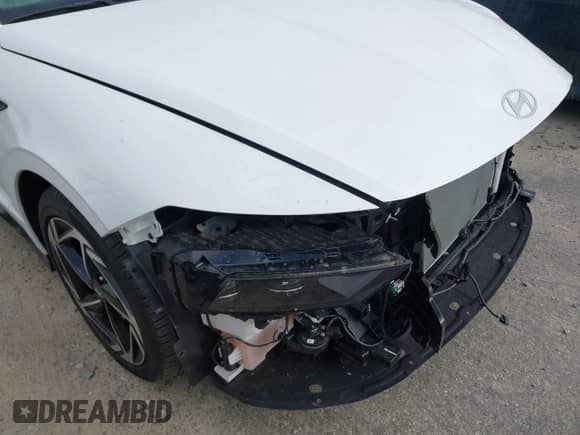 2025 Hyundai Sonata SEL Convenience with VIN KMHL14JA6SA441679, listed as a IAAI auction lot 42749052 with 2,460 mi miles and . Bid and sale history available at DreamBid. Image 20.