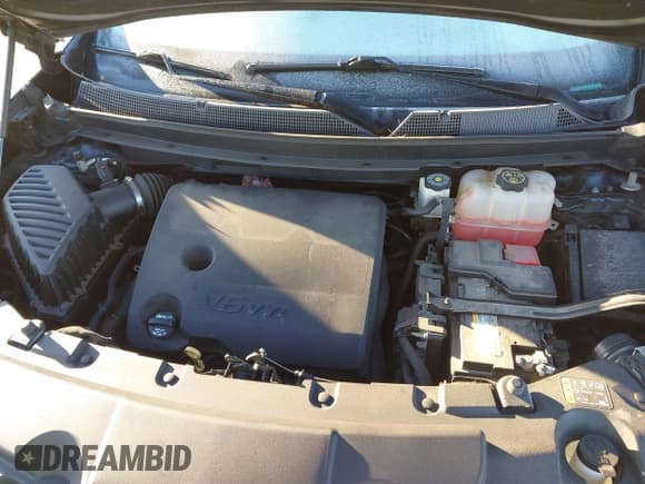 ✅ 2019 Chevrolet Traverse LT • VIN: 1GNEVHKW5KJ219001 • Lot: 43404036. Wystawiony na IAAI z przebiegiem 77 211 mil. Bezpłatny archiwum sprzedaży aukcyjnych z USA i szczegółowy raport historii pojazdu na DreamBid. Zdjęcie 10.