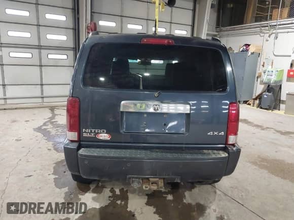 2008 Dodge Nitro SLT with VIN 1D8GU58K68W223532, listed as a IAAI auction lot 41259900 with 156,956 mi miles and . Bid and sale history available at DreamBid. Image 16.