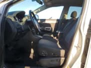 ✅ 2012 Chevrolet Captiva Sport LS • VIN: 3GNAL2EK1CS614027 • Lot: 90319535. Wystawiony na Copart z przebiegiem 127 099 mil. Bezpłatny archiwum sprzedaży aukcyjnych z USA i szczegółowy raport historii pojazdu na DreamBid. Zdjęcie 7.