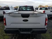 ✅ 2018 Ford F-150 XL • VIN: 1FTMF1CB8JKC10502 • Lot: 82260675. Listed on Copart with 70,468 mi. Free auction sales archive from the USA and detailed vehicle history report at DreamBid. Image 6.