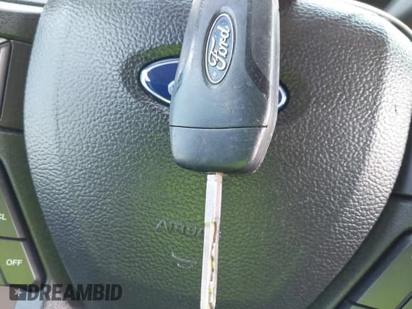 ✅ 2017 Ford F-150 XL • VIN: 1FTMF1EPXHKD35259 • Лот: 42168090. Опубликован ранее на IAAI с пробегом 121 857 миль. Бесплатный доступ к архиву аукционных продаж из США и подробный отчёт об истории автомобиля на DreamBid. Изображение 11.