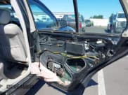 ✅ 2000 Mercedes-Benz E 320 • VIN: WDBJH65J4YA999521 • Lot: 43301378. Listed on IAAI with 231,477 mi. Free auction sales archive from the USA and detailed vehicle history report at DreamBid. Image 13.