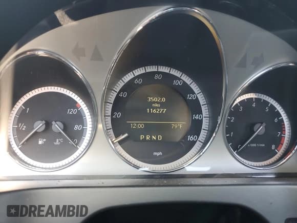 ✅ 2009 Mercedes-Benz C 350 Sport • VIN: WDDGF56X29R045843 • Лот: 90298895. Опубликован ранее на Copart с пробегом 116 277 миль. Бесплатный доступ к архиву аукционных продаж из США и подробный отчёт об истории автомобиля на DreamBid. Изображение 9.