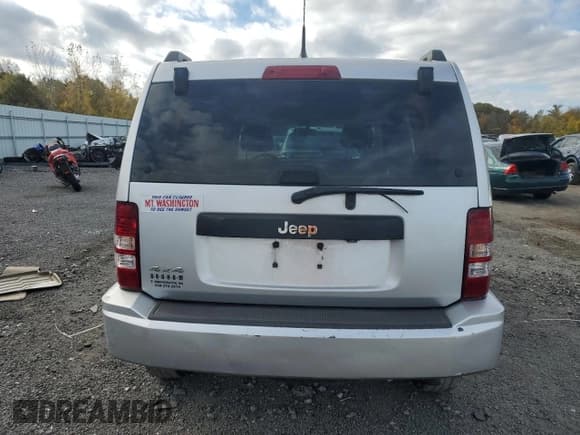 ✅ 2011 Jeep Liberty Sport • VIN: 1J4PN2GKXBW557155 • Лот: 89791245. Опубликован ранее на Copart с пробегом 185 337 миль. Бесплатный доступ к архиву аукционных продаж из США и подробный отчёт об истории автомобиля на DreamBid. Изображение 6.