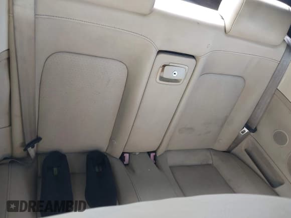 ✅ 2007 Volkswagen Beetle • VIN: 3VWRF31Y47M416651 • Lot: 42719763. Listed on IAAI with 108,153 mi. Free auction sales archive from the USA and detailed vehicle history report at DreamBid. Image 8.