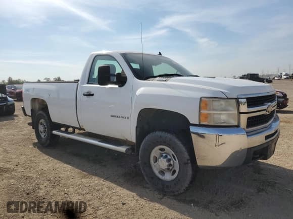 ✅ 2007 Chevrolet Silverado 2500HD 1LT • VIN: 1GCHK24K17E528504 • Lot: 71888565. Wystawiony na Copart z przebiegiem 187 952 mil. Bezpłatny archiwum sprzedaży aukcyjnych z USA i szczegółowy raport historii pojazdu na DreamBid. Zdjęcie 4.