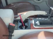 ✅ 2006 Jeep Commander Limited • VIN: 1J8HG58266C170185 • Lot: 42549553. Listed on IAAI with 143,574 mi. Free auction sales archive from the USA and detailed vehicle history report at DreamBid. Image 15.