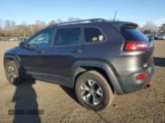 ✅ 2016 Jeep Cherokee Trailhawk • VIN: 1C4PJMBS8GW104373 • Lot: 92325795. Listed on Copart with 207,456 mi. Free auction sales archive from the USA and detailed vehicle history report at DreamBid. Image 2.