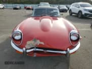 ✅ 1969 Jaguar E-Type • VIN: 1R8385 • Lot: 72433604. Wystawiony na Copart z przebiegiem 23 976 mil. Bezpłatny archiwum sprzedaży aukcyjnych z USA i szczegółowy raport historii pojazdu na DreamBid. Zdjęcie 5.