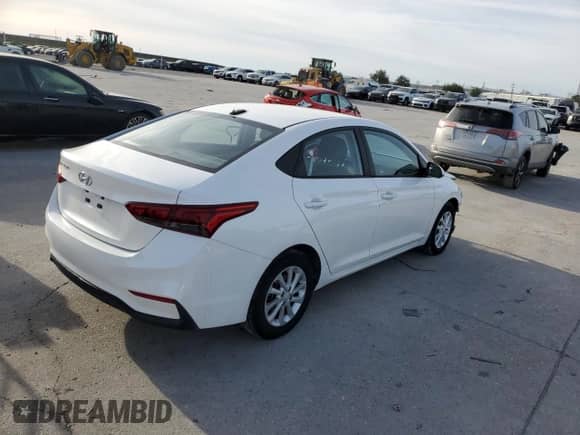 2018 Hyundai Accent SEL z VIN 3KPC24A38JE029813, wystawiony jako Copart lot #79448403 z przebiegiem 82 354 mil mil oraz . Historia ofert i sprzedaży dostępna na DreamBid. Obrazek 3.