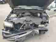 2004 Chevrolet Silverado 1500 LS z VIN 1GCEC14T54E186571, wystawiony jako Copart lot #60991645 z przebiegiem 308 569 mil mil oraz Szkoda całkowita • Salvage title. Historia ofert i sprzedaży dostępna na DreamBid. Obrazek 11.