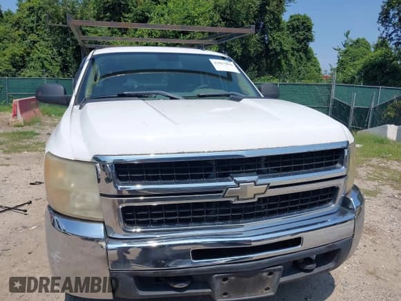 ✅ 2007 Chevrolet Silverado 2500HD Work Truck • VIN: 1GCHK29K57E524691 • Лот: 42817824. Опубликован ранее на IAAI с пробегом 240 919 миль. Бесплатный доступ к архиву аукционных продаж из США и подробный отчёт об истории автомобиля на DreamBid. Изображение 12.