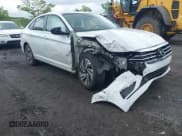 ✅ 2020 Volkswagen Jetta SEL • VIN: 3VWEB7BU9LM013708 • Лот: 42310338. Опубликован ранее на IAAI с пробегом 43 259 миль. Бесплатный доступ к архиву аукционных продаж из США и подробный отчёт об истории автомобиля на DreamBid. Изображение 1.