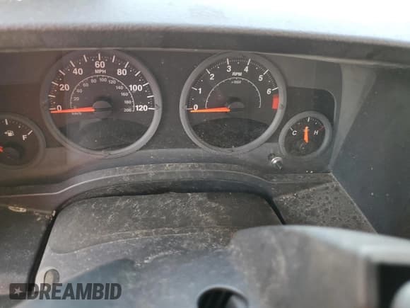 ✅ 2008 Jeep Patriot Sport • VIN: 1J8FF28W78D525731 • Лот: 72451924. Опубликован ранее на Copart с пробегом Не указан. Бесплатный доступ к архиву аукционных продаж из США и подробный отчёт об истории автомобиля на DreamBid. Изображение 9.