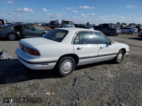 ✅ 1997 Buick LeSabre Custom • VIN: 1G4HP52K9VH400766 • Лот: 91353885. Опубликован ранее на Copart с пробегом 759 467 миль. Бесплатный доступ к архиву аукционных продаж из США и подробный отчёт об истории автомобиля на DreamBid. Изображение 3.