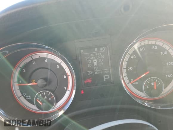 ✅ 2013 Dodge Durango R/T • VIN: 1C4SDJCTXDC680082 • Lot: 87048435. Wystawiony na Copart z przebiegiem 194 316 mil. Bezpłatny archiwum sprzedaży aukcyjnych z USA i szczegółowy raport historii pojazdu na DreamBid. Zdjęcie 9.