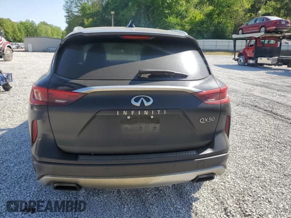✅ 2019 Infiniti QX50 Essential • VIN: 3PCAJ5M13KF123152 • Lot: 53157005. Wystawiony na Copart z przebiegiem 68 490 mil. Bezpłatny archiwum sprzedaży aukcyjnych z USA i szczegółowy raport historii pojazdu na DreamBid. Zdjęcie 6.