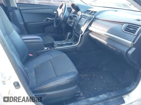 ✅ 2016 Toyota Camry SE • VIN: 4T1BF1FK1GU131278 • Lot: 43435416. Listed on IAAI with 164,765 mi. Free auction sales archive from the USA and detailed vehicle history report at DreamBid. Image 5.