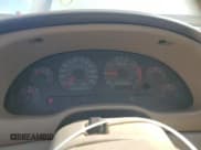 ✅ 2002 Ford Mustang Deluxe • VIN: 1FAFP44402F206080 • Лот: 69954824. Опубликован ранее на Copart с пробегом Не указан. Бесплатный доступ к архиву аукционных продаж из США и подробный отчёт об истории автомобиля на DreamBid. Изображение 9.