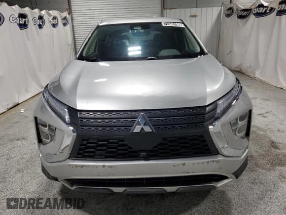 ✅ 2022 Mitsubishi Eclipse Cross SE • VIN: JA4ASWAA1NZ004970 • Lot: 71445195. Listed on Copart with 130,955 mi. Free auction sales archive from the USA and detailed vehicle history report at DreamBid. Image 5.