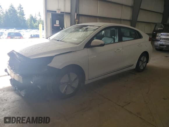 ✅ 2021 Hyundai Ioniq SE • VIN: KMHC75LC0MU260811 • Lot: 82023644. Wystawiony na Copart z przebiegiem 83 366 mil. Bezpłatny archiwum sprzedaży aukcyjnych z USA i szczegółowy raport historii pojazdu na DreamBid. Zdjęcie 1.