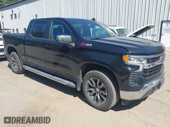 2024 Chevrolet Silverado 1500 LT with VIN 2GCUDDEDXR1172272, listed as a IAAI auction lot 43143419 with 24,084 mi miles and . Bid and sale history available at DreamBid. Image 1.