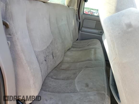 ✅ 2003 Chevrolet Silverado 1500 LS • VIN: 2GCEC19T231227716 • Лот: 72064684. Опубликован ранее на Copart с пробегом Не указан. Бесплатный доступ к архиву аукционных продаж из США и подробный отчёт об истории автомобиля на DreamBid. Изображение 10.