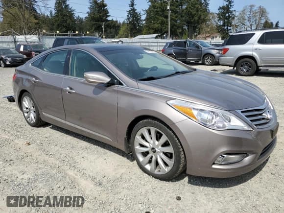 ✅ 2012 Hyundai Azera • VIN: KMHFH4JG6CA188930 • Lot: 54172465. Wystawiony na Copart z przebiegiem 46 690 mil. Bezpłatny archiwum sprzedaży aukcyjnych z USA i szczegółowy raport historii pojazdu na DreamBid. Zdjęcie 4.