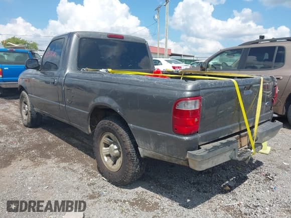 ✅ 2005 Ford Ranger XL • VIN: 1FTYR10D75PA37496 • Lot: 43055525. Listed on IAAI with 236,252 mi. Free auction sales archive from the USA and detailed vehicle history report at DreamBid. Image 13.