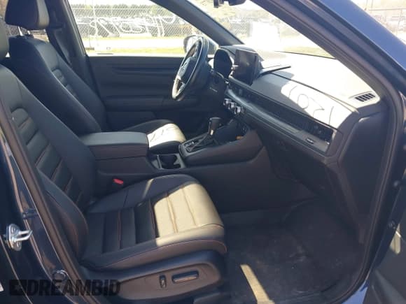 ✅ 2024 Honda CR-V Sport-L • VIN: 5J6RS6H85RL009376 • Лот: 41920773. Опубликован ранее на IAAI с пробегом 16 525 миль. Бесплатный доступ к архиву аукционных продаж из США и подробный отчёт об истории автомобиля на DreamBid. Изображение 5.