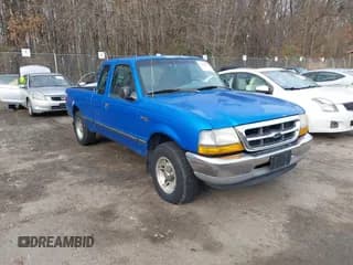 ✅ 1999 Ford Ranger XL • VIN: 1FTYR14V3XPA36271 • Лот: 43904194. Опубликован ранее на IAAI с пробегом 261 445 миль. Бесплатный доступ к архиву аукционных продаж из США и подробный отчёт об истории автомобиля на DreamBid. Изображение 1.