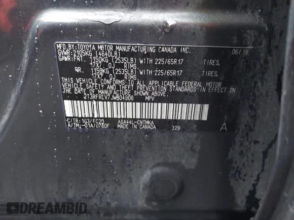 ✅ 2018 Toyota RAV4 XLE • VIN: 2T3RFREV7JW804906 • Lot: 43661481. Wystawiony na IAAI z przebiegiem 126 198 mil. Bezpłatny archiwum sprzedaży aukcyjnych z USA i szczegółowy raport historii pojazdu na DreamBid. Zdjęcie 9.