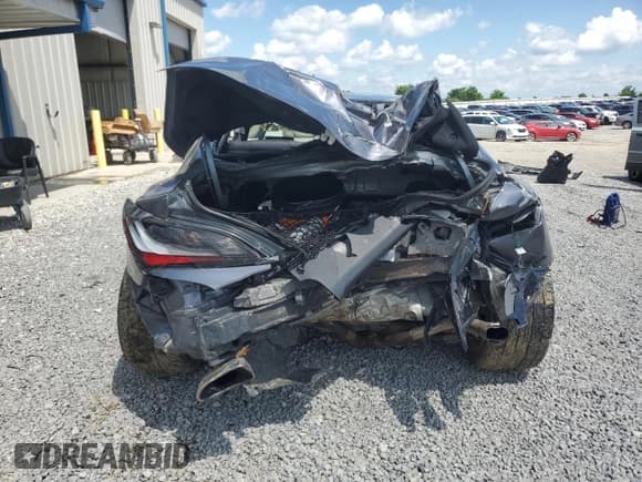 ✅ 2014 Hyundai Genesis Coupe Ultimate • VIN: KMHHU6KJ3EU118958 • Lot: 56551845. Wystawiony na Copart z przebiegiem 149 695 mil. Bezpłatny archiwum sprzedaży aukcyjnych z USA i szczegółowy raport historii pojazdu na DreamBid. Zdjęcie 6.