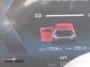 ✅ 2023 BMW 3 Series M340i • VIN: 3MW49FS08P8D30778 • Lot: 43538206. Wystawiony na IAAI z przebiegiem 17 316 mil. Bezpłatny archiwum sprzedaży aukcyjnych z USA i szczegółowy raport historii pojazdu na DreamBid. Zdjęcie 14.