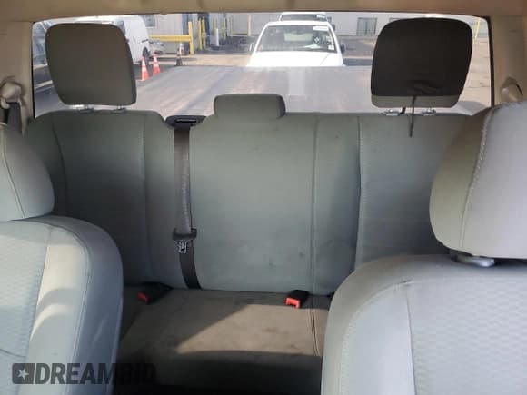 ✅ 2017 Ram 1500 Express • VIN: 1C6RR7FG8HS606308 • Lot: 92240555. Wystawiony na Copart z przebiegiem 187 789 mil. Bezpłatny archiwum sprzedaży aukcyjnych z USA i szczegółowy raport historii pojazdu na DreamBid. Zdjęcie 10.