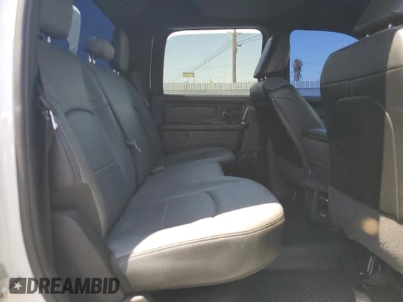 ✅ 2024 Ram 2500 Tradesman • VIN: 3C6UR5HJXRG186521 • Lot: 63691765. Listed on Copart with 22,088 mi. Free auction sales archive from the USA and detailed vehicle history report at DreamBid. Image 10.