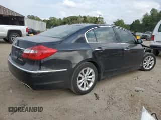 2013 Hyundai Genesis 3.8L z VIN KMHGC4DD0DU249371, wystawiony jako Copart lot #51364264 z przebiegiem 115 861 mil mil oraz Szkoda całkowita • Salvage title. Historia ofert i sprzedaży dostępna na DreamBid. Obrazek 3.