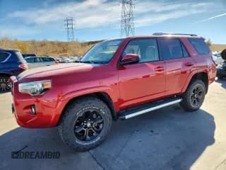 ✅ 2016 Toyota 4Runner Limited • VIN: JTEBU5JR7G5291712 • Лот: 92408135. Опубликован ранее на Copart с пробегом 99 901 миль. Бесплатный доступ к архиву аукционных продаж из США и подробный отчёт об истории автомобиля на DreamBid. Изображение 1.